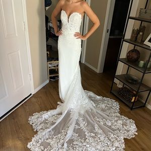 Essence of Australia wedding dress- never worn